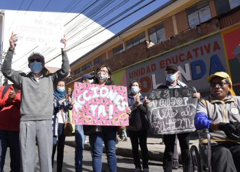 Los dos estudiantes acusados de bullying son apartados del colegio Holanda