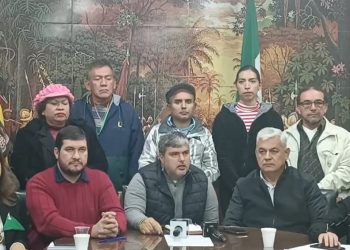 Cívicos cruceños rompen con el comité interinstitucional
