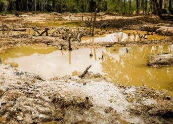 Contaminación con minerales tóxicos amenaza a miles de indígenas en Perú