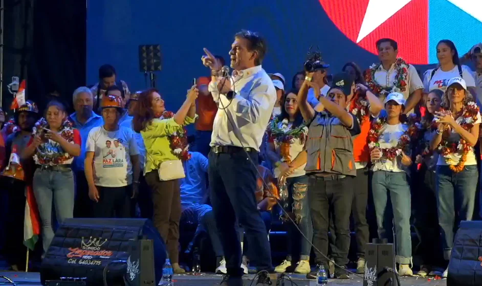 Paz cierra campaña en Tarija y dice que ‘los más chiquititos’ también gobernarán