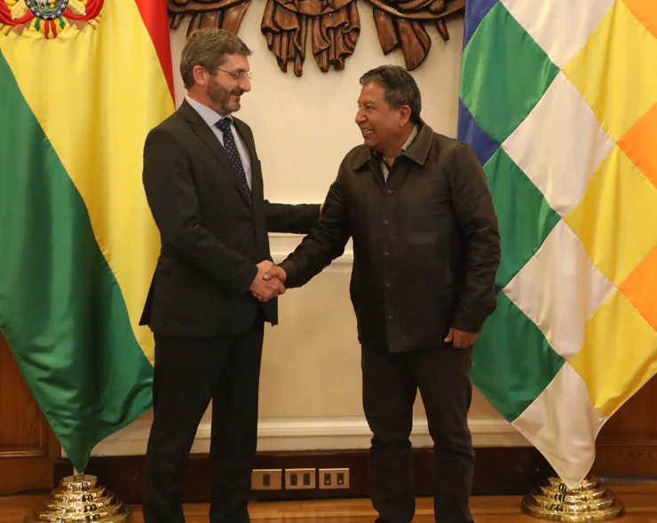 Choquehuanca y el embajador de Francia destacan la cooperación bilateral