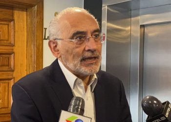 Tras nuevas citaciones, Mesa dice que el MAS lanza otra ‘arremetida en su brutal persecución’