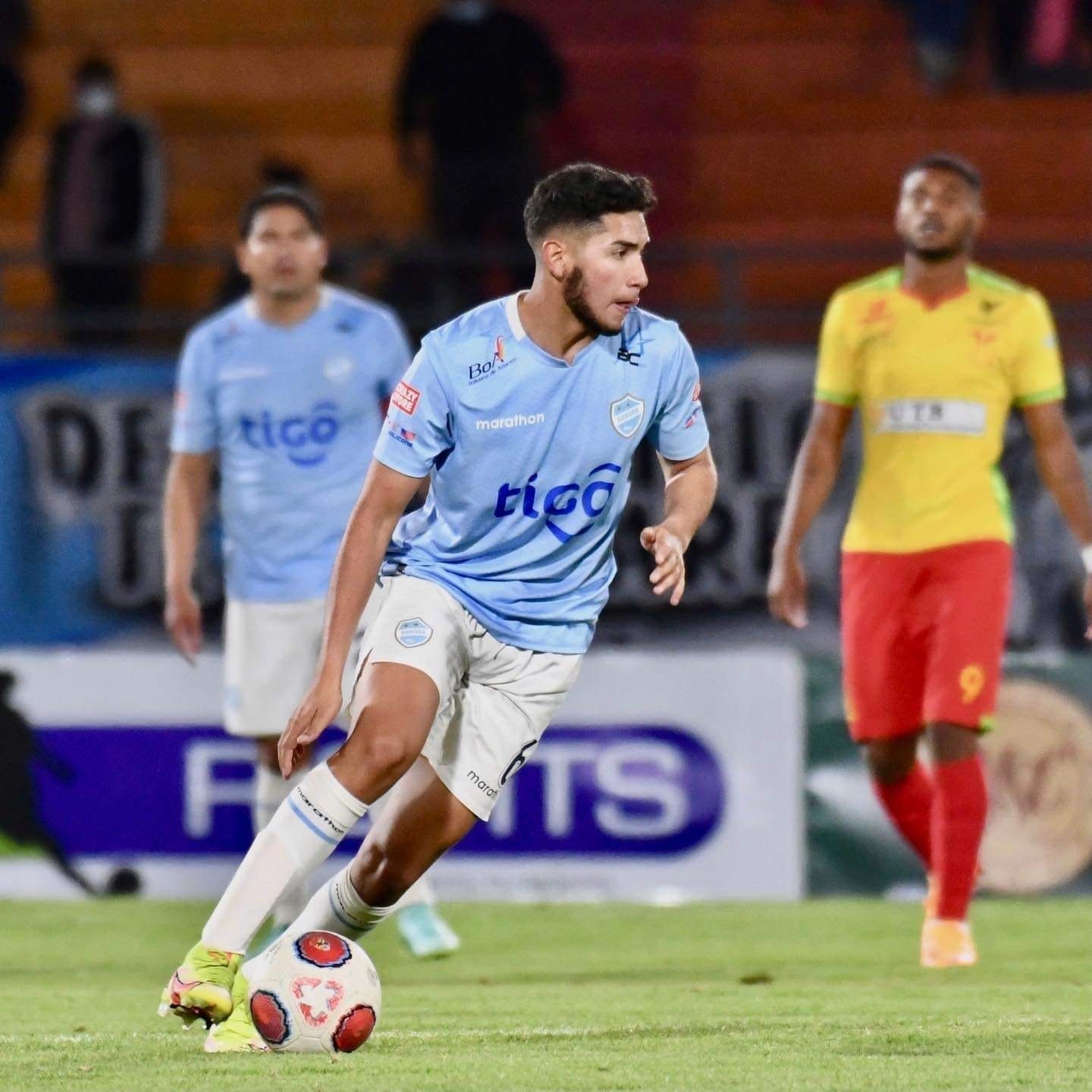 Un jugador de Aurora en la mira de la selección de España