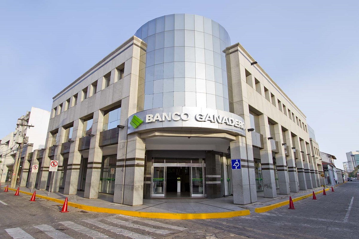 Banco Ganadero recibe premio a la excelencia por sus servicios de Comercio Exterior