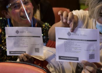 En El Alto, el certificado de vacunación es requisito para acceder a la Rebajita Tributaria