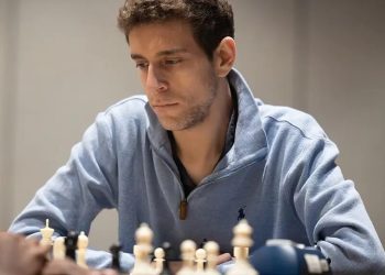 Duelo por la muerte repentina de gran maestro de ajedrez a los 29 años