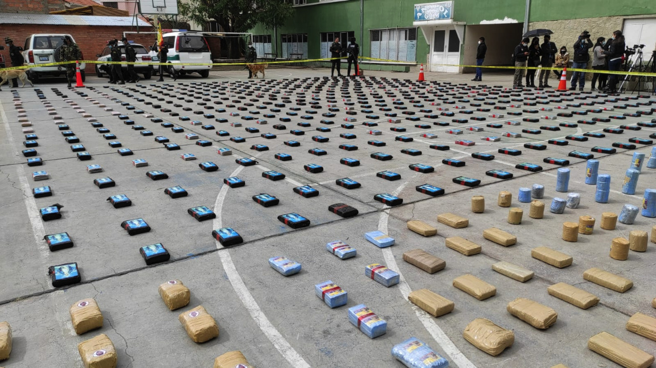 En un operativo se detiene a seis personas y se incauta droga por $us 1,3 millones