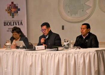 El magisterio rural está a punto de firmar un acuerdo, el urbano alista más medidas