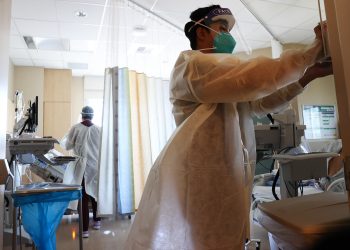Variante Delta llega a Wuhan y dispara hospitalizaciones en Estados Unidos