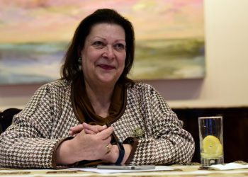 En su mensaje por el 4 de julio, Phillips afirma que EEUU y Bolivia construyen una relación de confianza