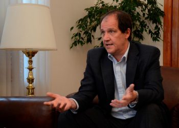 Argentina anticipa que la vacuna que produce llegará a Bolivia