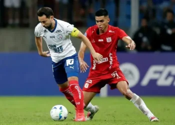 El futbolista brasileño Everton Ribeiro es diagnosticado de cáncer