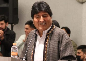 Evo Morales defiende otra vez la continuidad de los gobiernos
