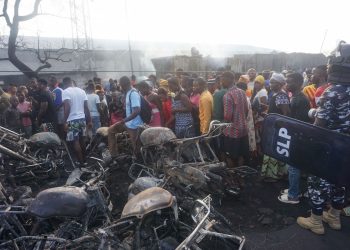 Al menos 92 muertos por la explosión de un depósito de combustible en Sierra Leona