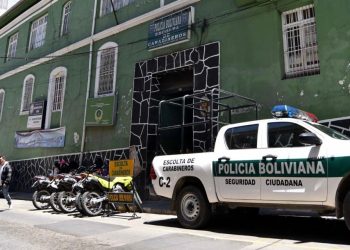 La Defensoría verifica falta de equipamiento en 62 oficinas de la FELCV