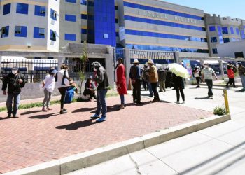 Trabajo dispone dos horas de tolerancia para que trabajadores puedan vacunarse