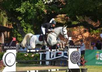 Santiago Rocha es doble campeón del Nacional Ecuestre 2025