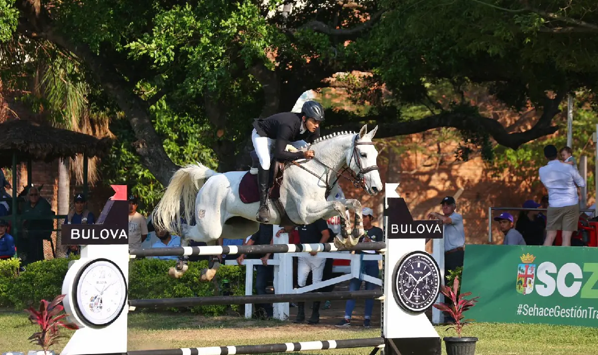 Santiago Rocha es doble campeón del Nacional Ecuestre 2025
