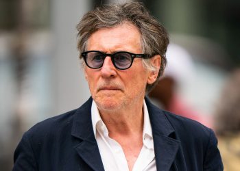 Gabriel Byrne: ‘La vida me ha enseñado a no rendirme ante la desesperación’