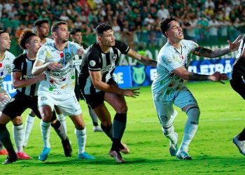 Botafogo pierde su invicto y así poder alejarse del Palmeiras