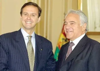Jorge Quiroga y Gonzalo Sánchez de Lozada en una toma de archivo.