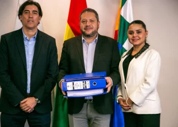 Ministerio de Hidrocarburos inicia transición al gobierno del PDC
