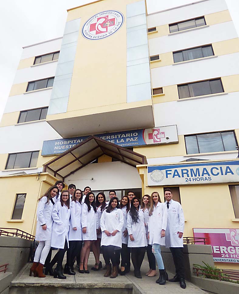 FORMANDO PROFESIONALES CAPACES DE ENFRENTAR LAS EXIGENCIAS DEL SIGLO XXI