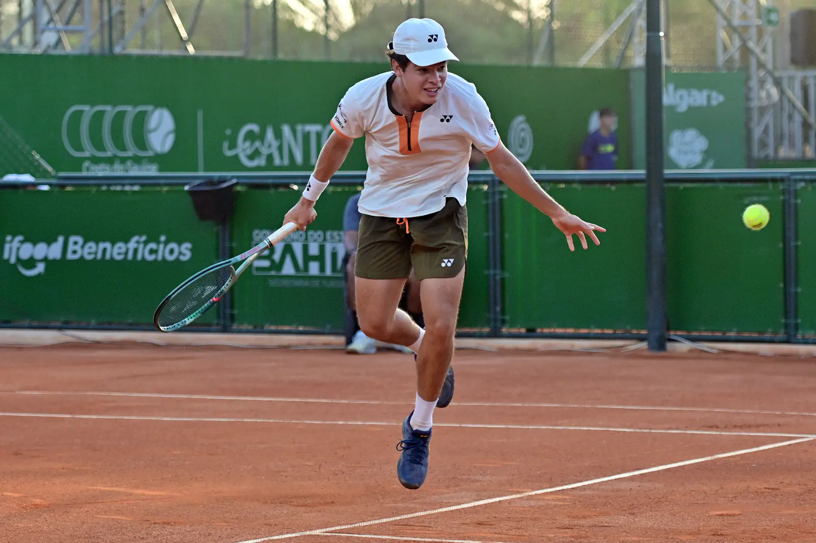 Prado llega hasta semifinales del Challenger Costa do Sauipe