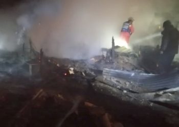 Un incendio en el regimiento Ingavi de El Alto se lleva la vida de un padre y su hijo