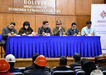 El Gobierno plantea incremento de 1,5% al salario básico y 3% al mínimo; los fabriles lo rechazan