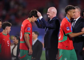 Con gala de alto nivel e Infantino en casa, la FBF celebra un siglo