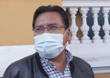 En el MAS impulsan un proyecto de ley para exigir el certificado de vacuna