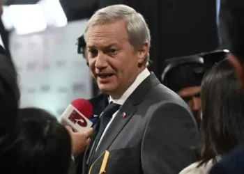 Kast propone restablecer relaciones entre Chile y Bolivia