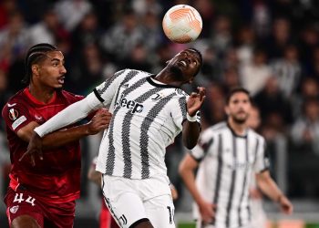 Juventus empata sobre el final al Sevilla por la Europa League