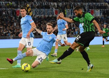 Lazio cumple ante el Sassuolo y retrasa el título del Nápoles