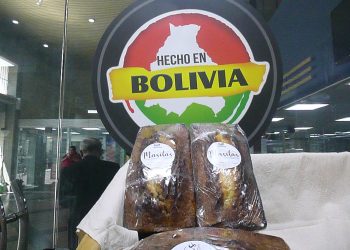 Pan de coco y chocolate sin conservantes ni bromato, la oferta de las reclusas de La Paz