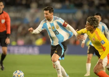 Messi admite que quiere jugar el Mundial pero decidirá en 2026