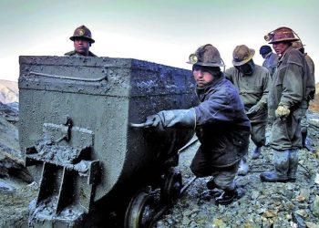 Hidrocarburos y minerales apuntalan un superávit de $us 1.360 millones