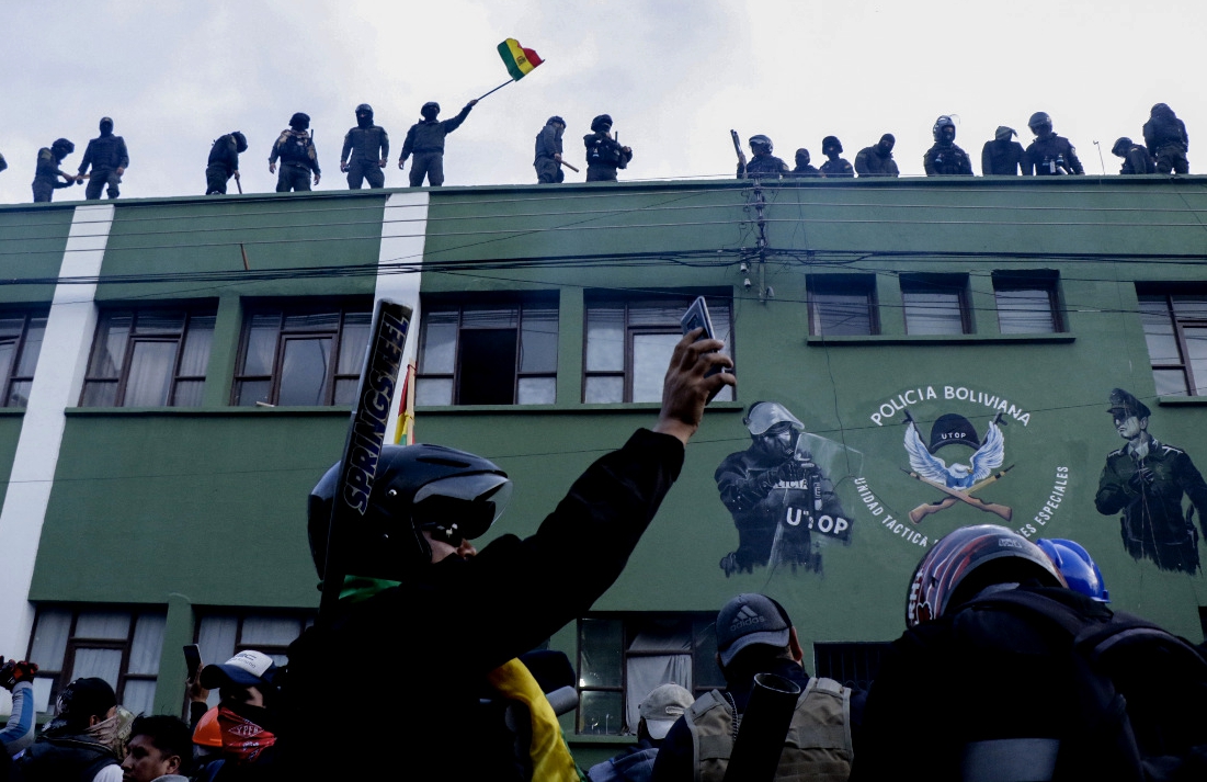 Dan de baja al coronel Nelson Flores por el motín policial de 2019 en Cochabamba