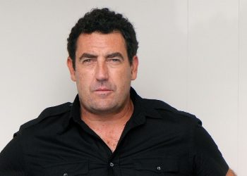 Daniel Calparsoro dirigirá la miniserie ‘Operación Marea Negra’ para Amazon Prime Video