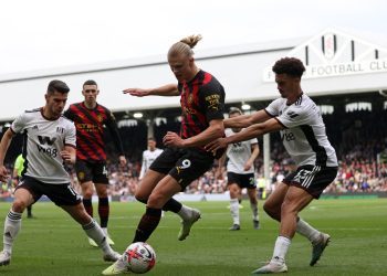 Manchester City gana al Fulham con gol de Julián Álvarez y ya es líder