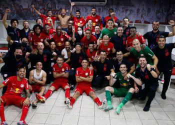 Bragantino firma histórico pasaje a final de la Sudamericana tras eliminar a Libertad