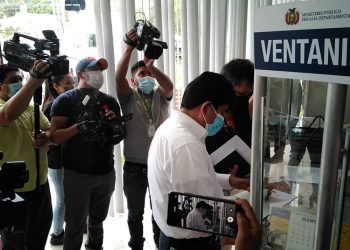 Montaño se querella contra volqueteros que echaron escombros en vías durante el paro