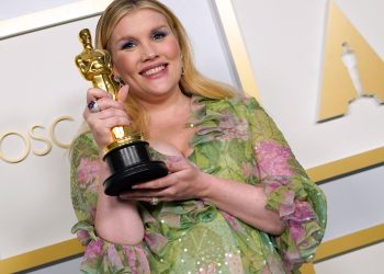 Emerald Fennell ya ha terminado el guion de ‘Némesis’, el supervillano de Mark Millar