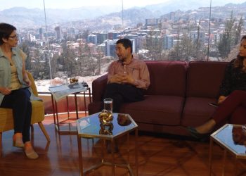 Periodistas notan intolerancia y resistencia en la actual tensión política