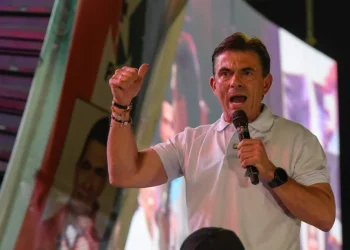 Paz excluye a Maduro, Ortega y Díaz-Canel de su posesión
