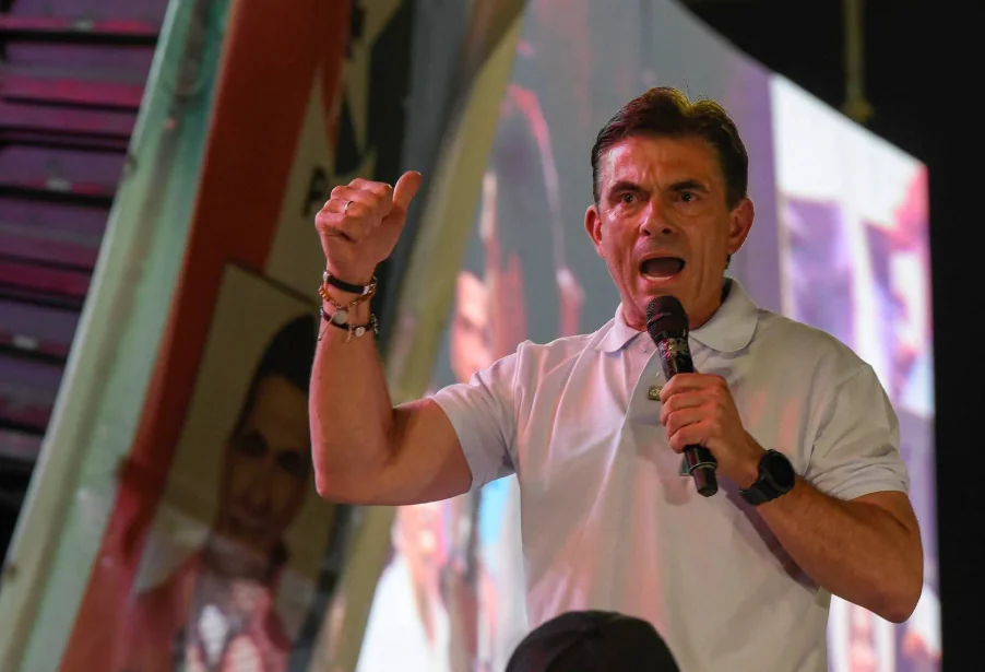 Paz excluye a Maduro, Ortega y Díaz-Canel de su posesión