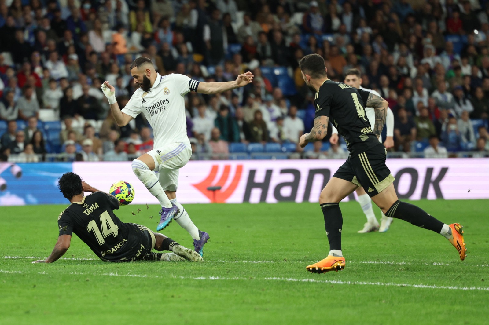 Real Madrid cumple ante el Celta con zarpazos de Asensio y Militao