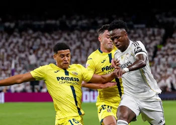 Vinícius Jr. marca un doblete y Caicedo encamina triunfo del Chelsea