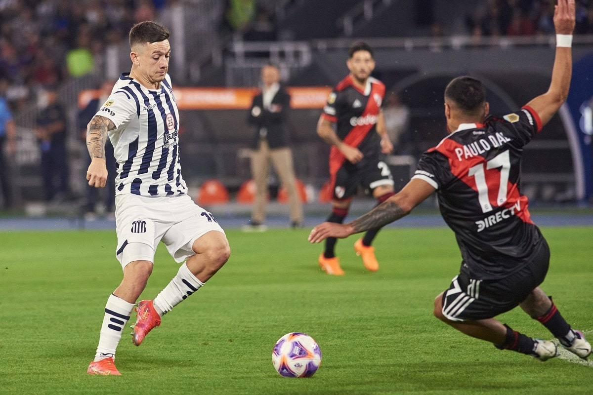 River pierde con Talleres y Boca vuelve al triunfo
